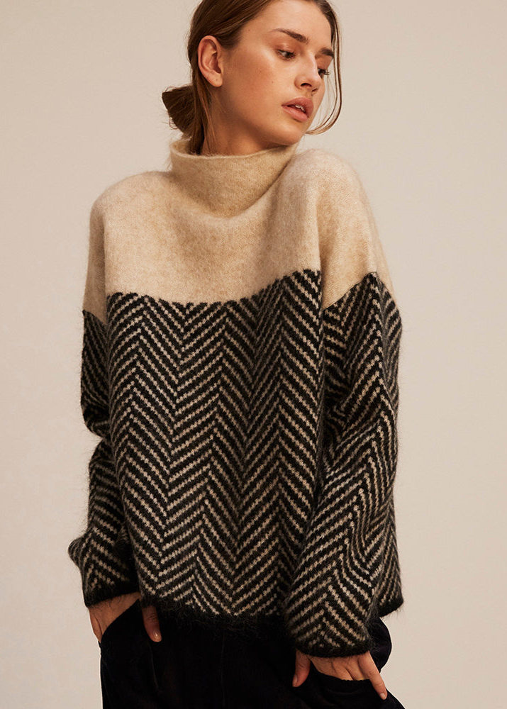Malene ~ Sweter z golfem